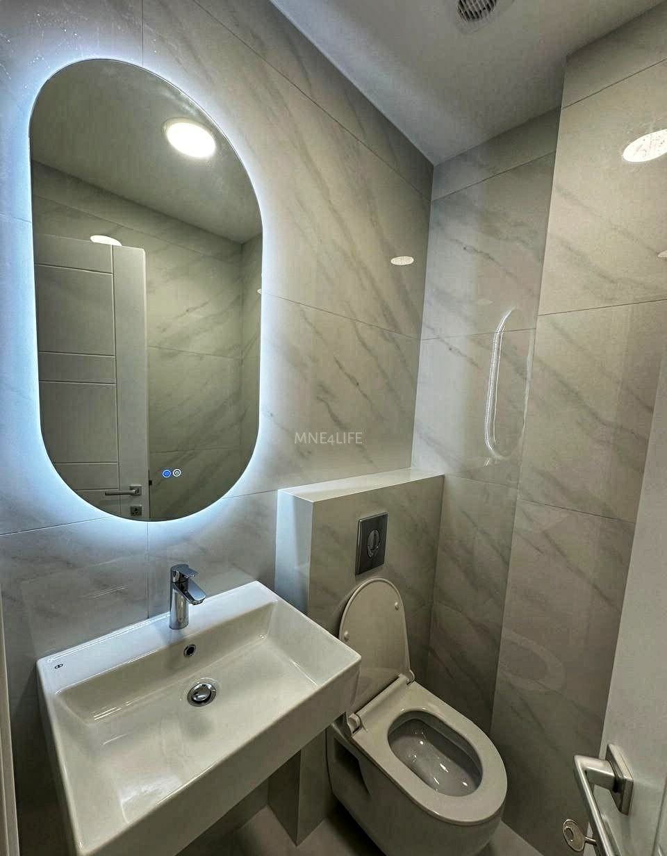 360