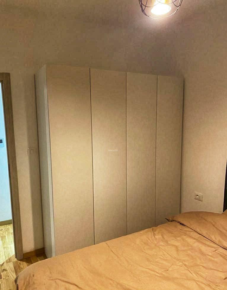441