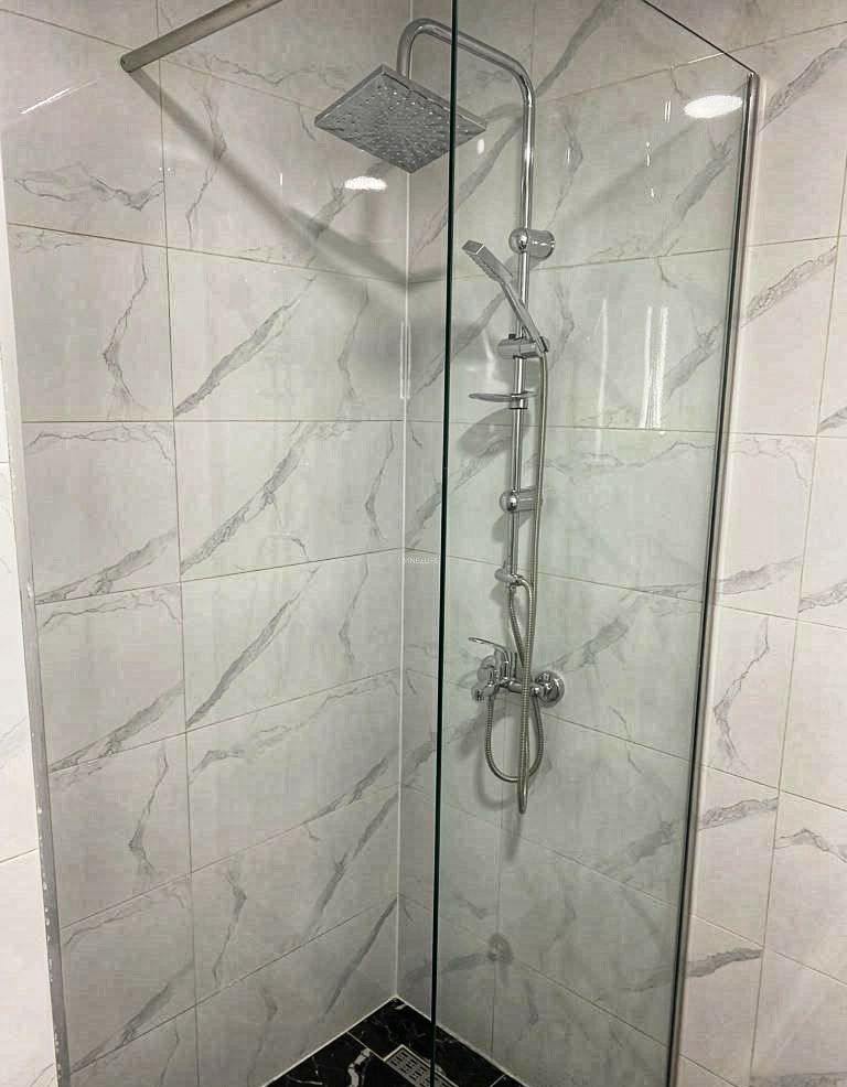 441