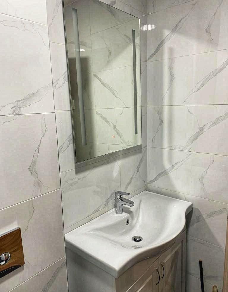 441