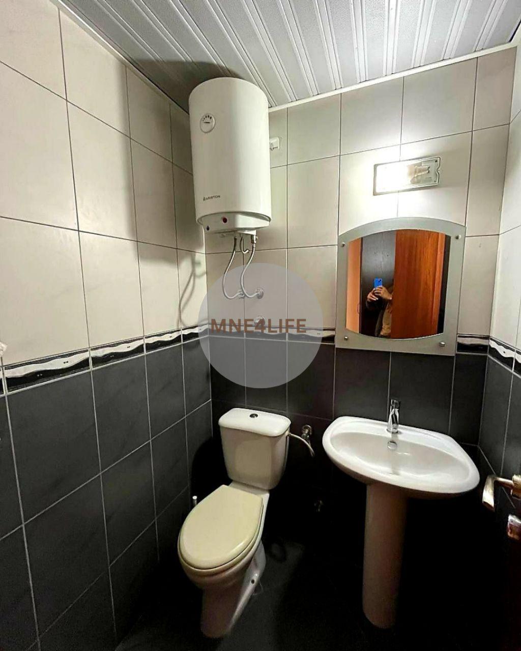 498